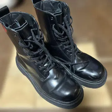 ZARA 천연 가죽 레이스업 부츠