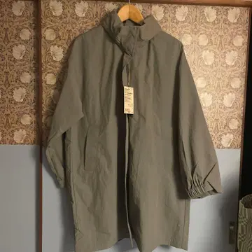 미사용 새상품 무인양품 후드가 수납되는 롱 코트 L