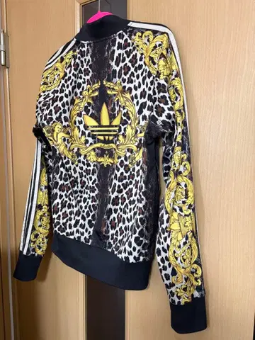 Adidas 자켓 레오파드 무늬 M