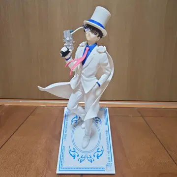 괴도 키드 피규어 화이트 수트