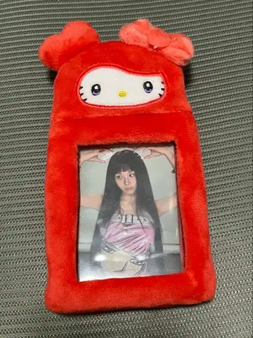 트와이스 산리오 콜라보 헬로키티 채영 트레이딩 카드 케이스