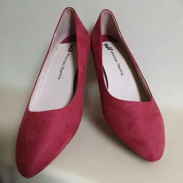 ORIENTAL TRAFFIC 다크 핑크 스웨이드 펌프스