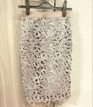 아푸와이저 리셰 타이트 스커트