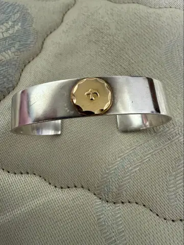 고로즈 히라우치 블레스.