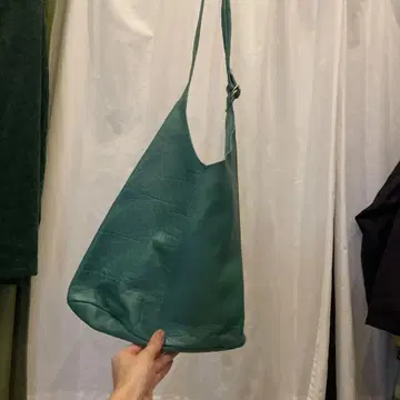 터콰이즈 가죽 숄더백