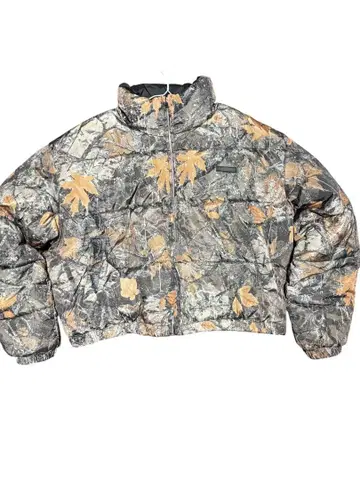 카모 패턴 크롭 다운 자켓