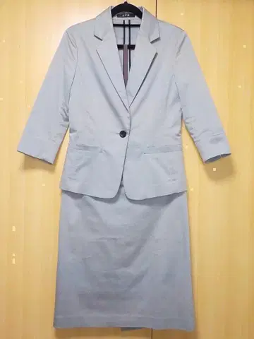 SPB 에스피비 스커트 수트