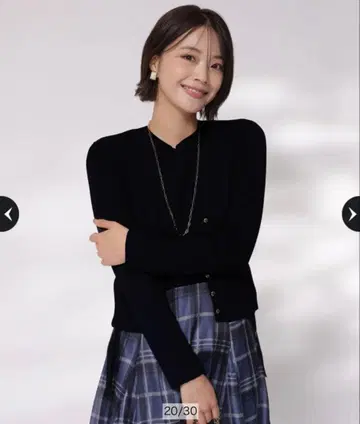 [ 새상품급 ] 아푸와이저 리셰*볼 버튼 리브 가디건