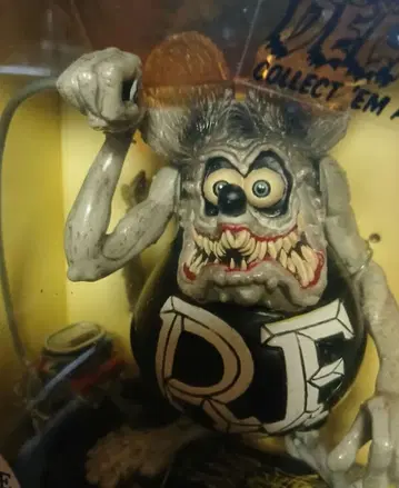 랫핑크 피규어 미개봉품 일본 한정품