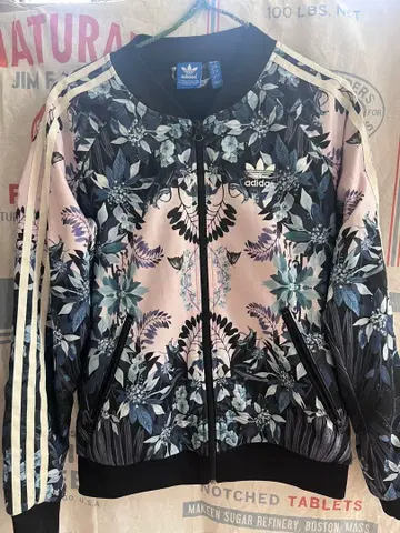 adidas 꽃무늬 저지