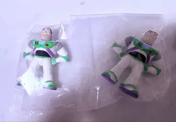 버즈 라이트이어 피규어 2체 세트