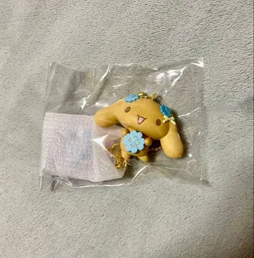 시나모롤 시크릿 마스코트 참 스카이블루 클로버 모카