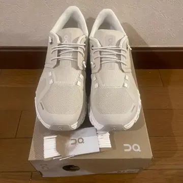 온 클라우드 6 8 W 화이트 25cm [ 새상품 미사용 ]