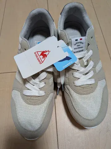 르꼬끄 스니커즈 QFM-7102WG 245