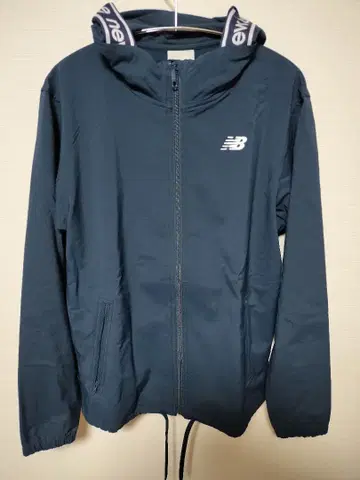 [ New Balance ] 남성용 풀 집업 후디 정가 7,900엔