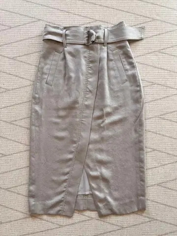 STUDIOUS 린넨라이크 하이웨스트 I라인 스커트