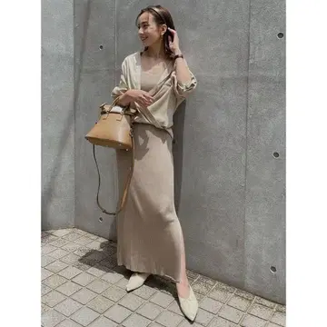 [ anuans ] 리브 니트 타이트 스커트 ( BEIGE )