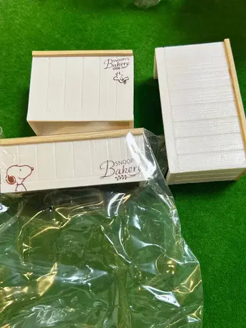 리멘트 SNOOPY 스누피 베이커리 미니어처 피규어 선반만