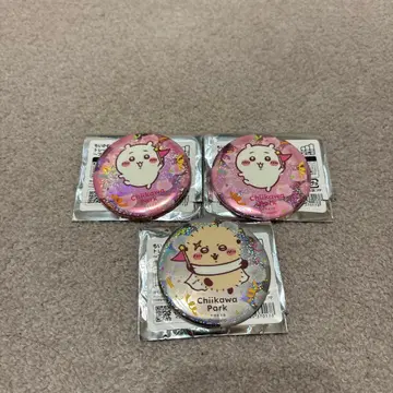 치이카와 파크 트레이딩 홀로그램 캔뱃지 치이카와 랏코 세트