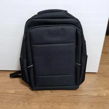 블랙 백팩