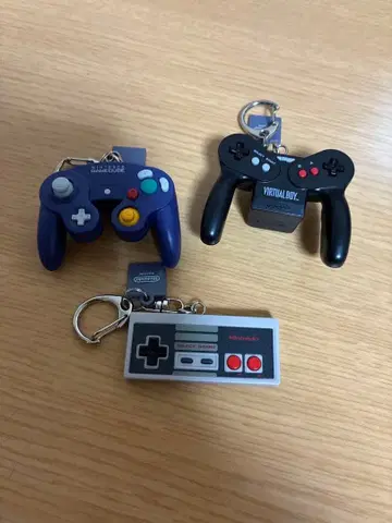 닌텐도 뮤지엄 하드 게임 키링