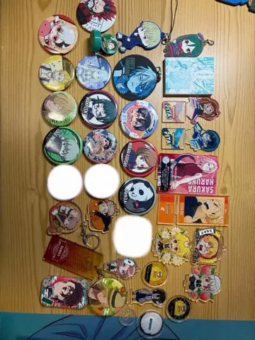 애니메이션 캐릭터 굿즈 세트 약 40점