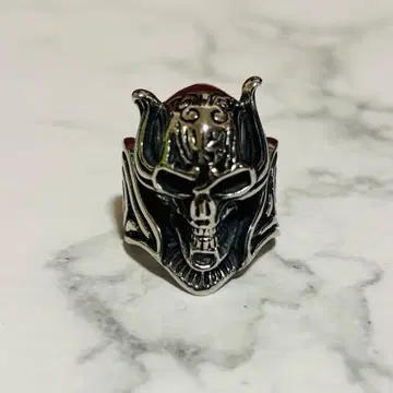 스컬 디자인 메탈 반지 실버 빨간색 자루바