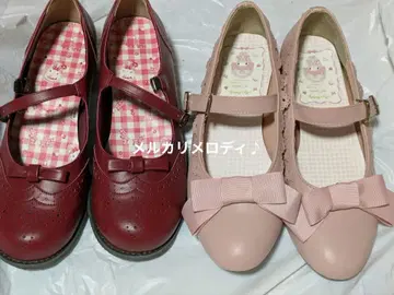 시마무라 아오키 미사코 산리오 콜라보 LL 24.5 펌프스