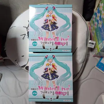 하츠네 미쿠 Winter Live! 피규어 2개 세트
