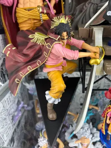 원피스 제일복권 로저 피규어