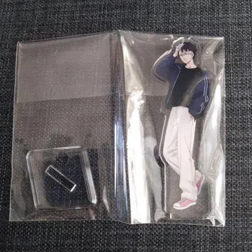 제일복권 괴수 8호 아크릴 스탠드 나루미 겐 미개봉