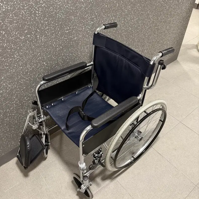 휠체어 거상 거의새것