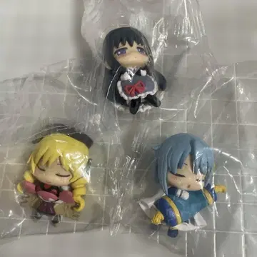 마도카 마기카 캡슐 토이 피규어 3체 세트