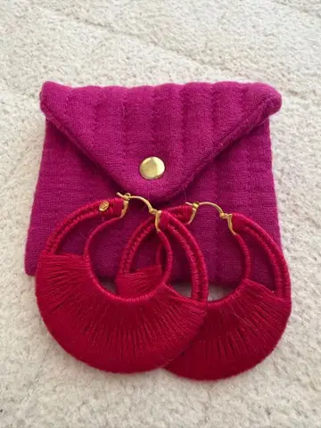 세잔느 마젠타 귀걸이