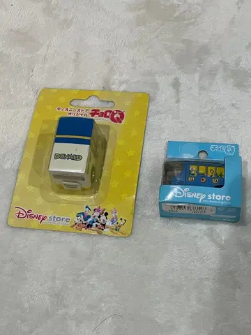 Disney store 도널드 덕 & 토이스토리 미니카 세트