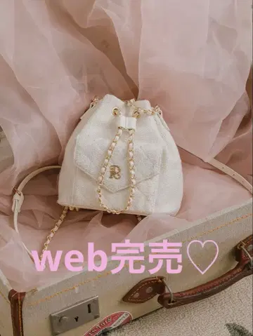 [미사용 새상품] Darich Vernal Tweed 퀼팅 백팩 IVO