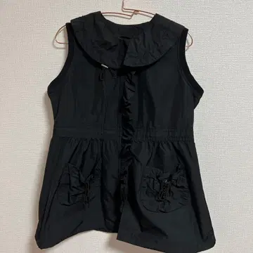 [ M ] 프릴 베스트 아우터 블랙