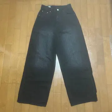 ZARA 블랙 배기핏 데님 팬츠