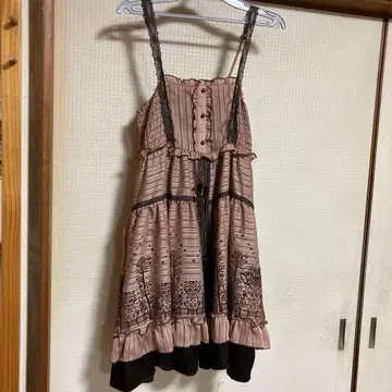 엑시즈팜 슬리브리스 스트라이프 원피스