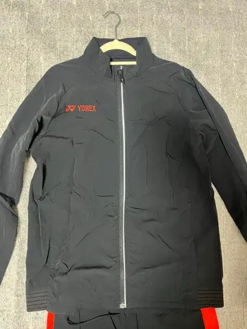 요넥스 저리 상하의 세트 상 M 사이즈 하 L 사이즈