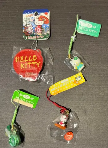 헬로키티 지역 한정 굿즈 4개 세트 묶음 판매