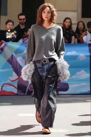 doublet 더블렛 가죽 데님 팬츠 ENHYPEN 니키 착용