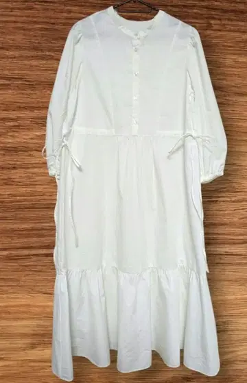 Rirandture 리랜드트루 화이트 셔츠 원피스 티어드