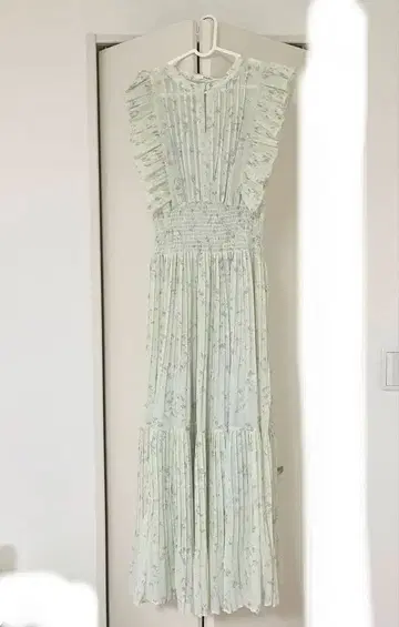 [ 정품 ] SNIDEL Sustainable 프릴 원피스 민트