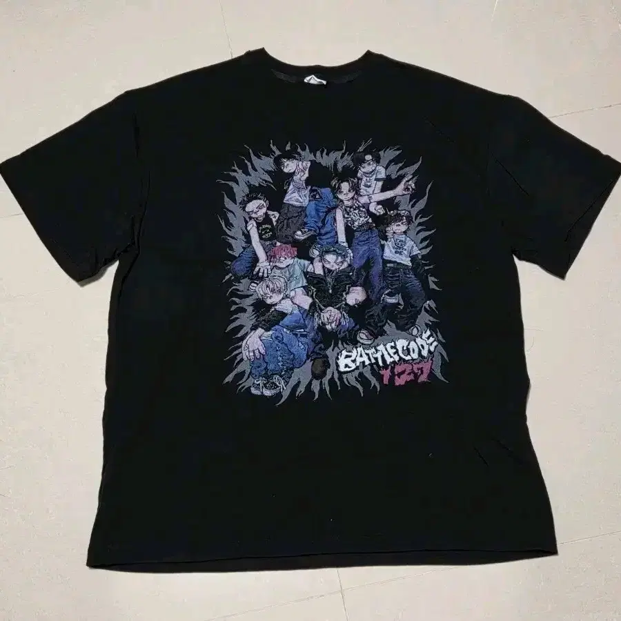 NCT127 walk md T-shirt white on Bunjang Global Site.