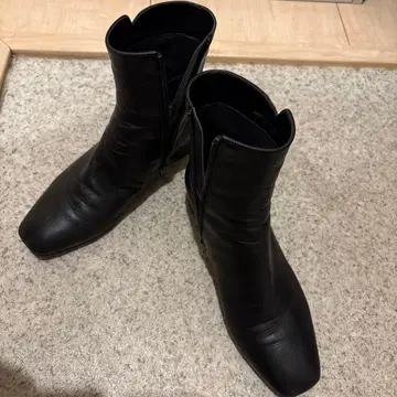 diana 블랙 숏부츠 RN63685