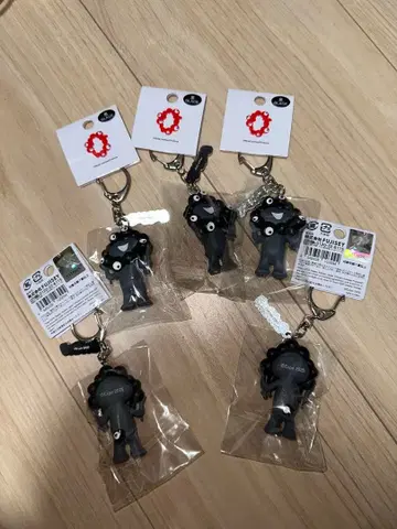 블랙 미야쿠미야쿠 키링 5개 세트