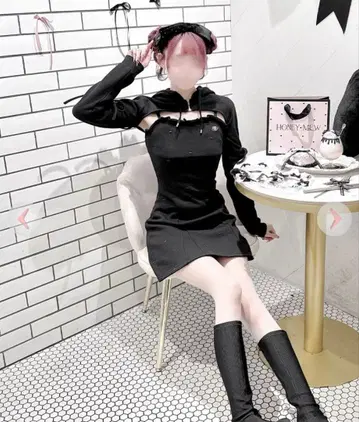 HONEY MEW 후드 부착 드레스 XS 사이즈 블랙