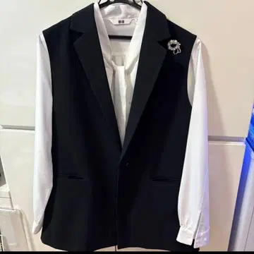 UNIQLO M 블랙 수트 베스트 세트