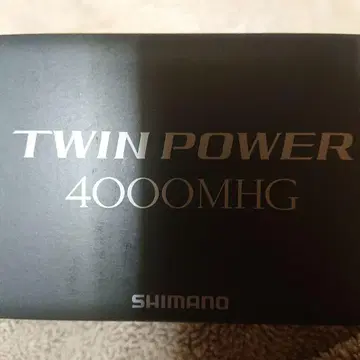 SHIMANO 24TWIN POWER 4000MHG (미사용 새상품)